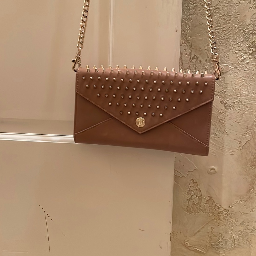 Rebecca Minkoff wallet on chain